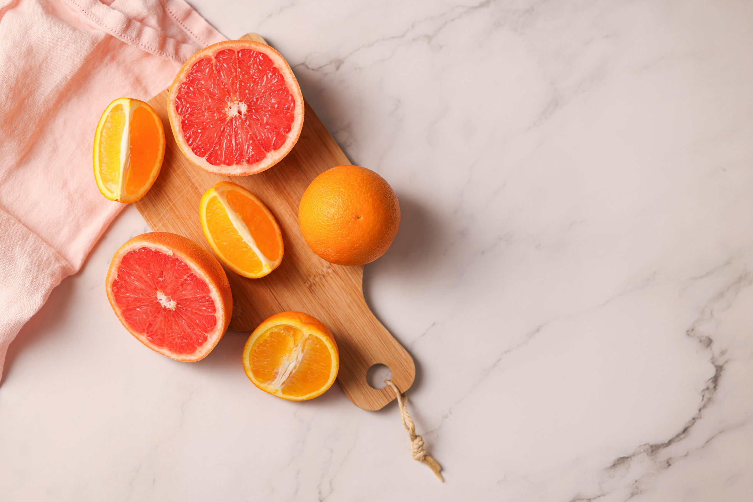 C vitamin za kožo in njegove prednosti uporabe