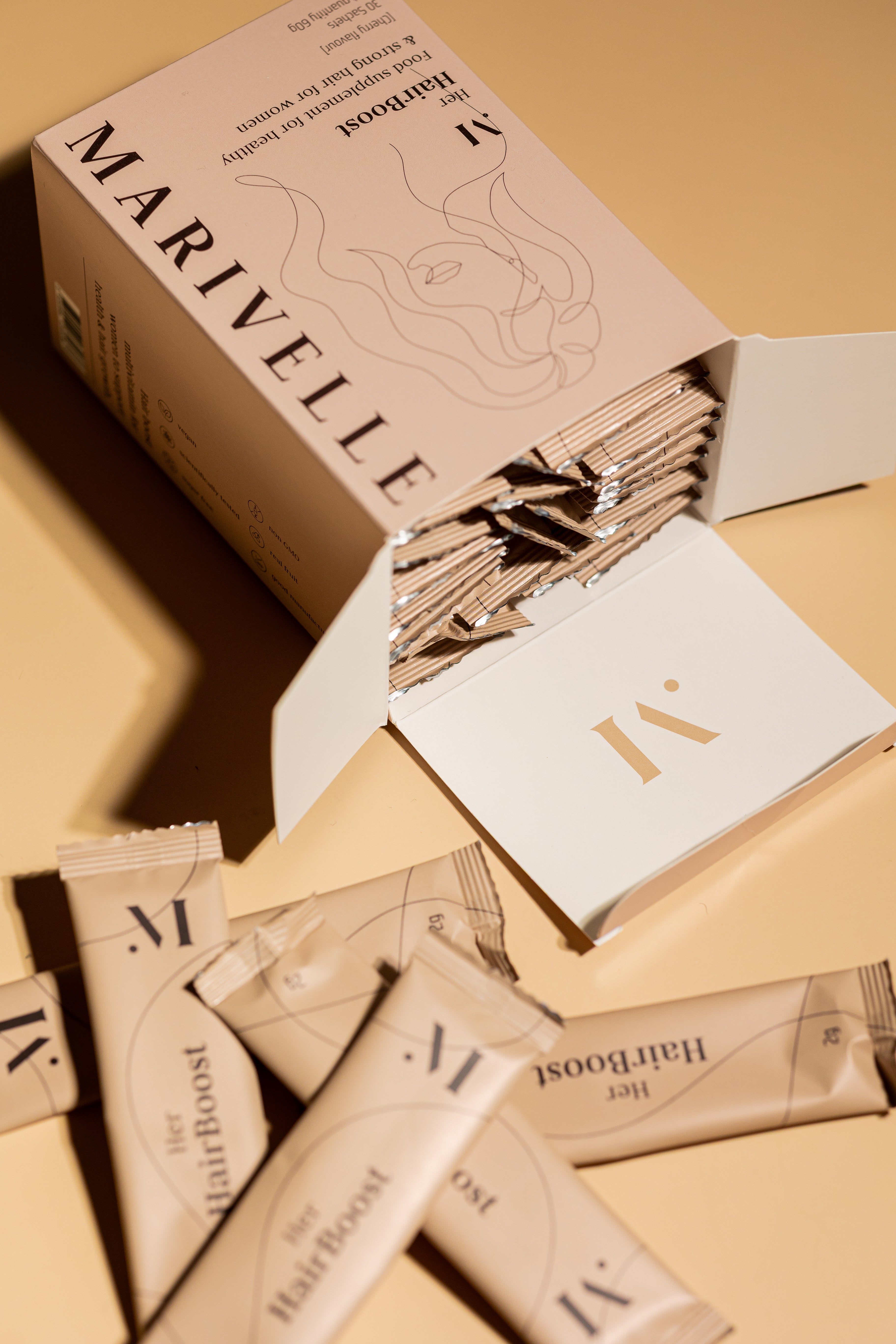 Her HairBoost za sijoče in zdrave lase